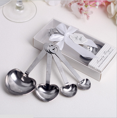 WFS2011 Love Beyond Measure Heart Shaped Measuring Spoons (white) 