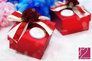 PLBS3001-1 Red Rose Square Paper Box With 2Color Ribbons (Fold) - As Low As RM1.30 / Pc